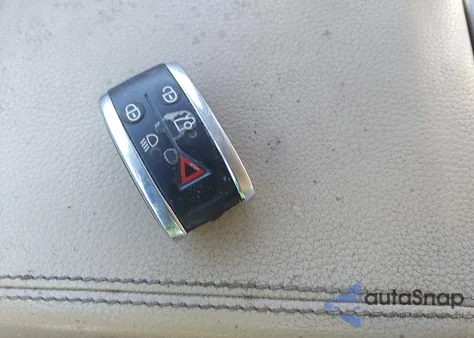 2010 Jaguar Xf z USA, uszkodzony, nr VIN SAJWA0FA2AHR51036